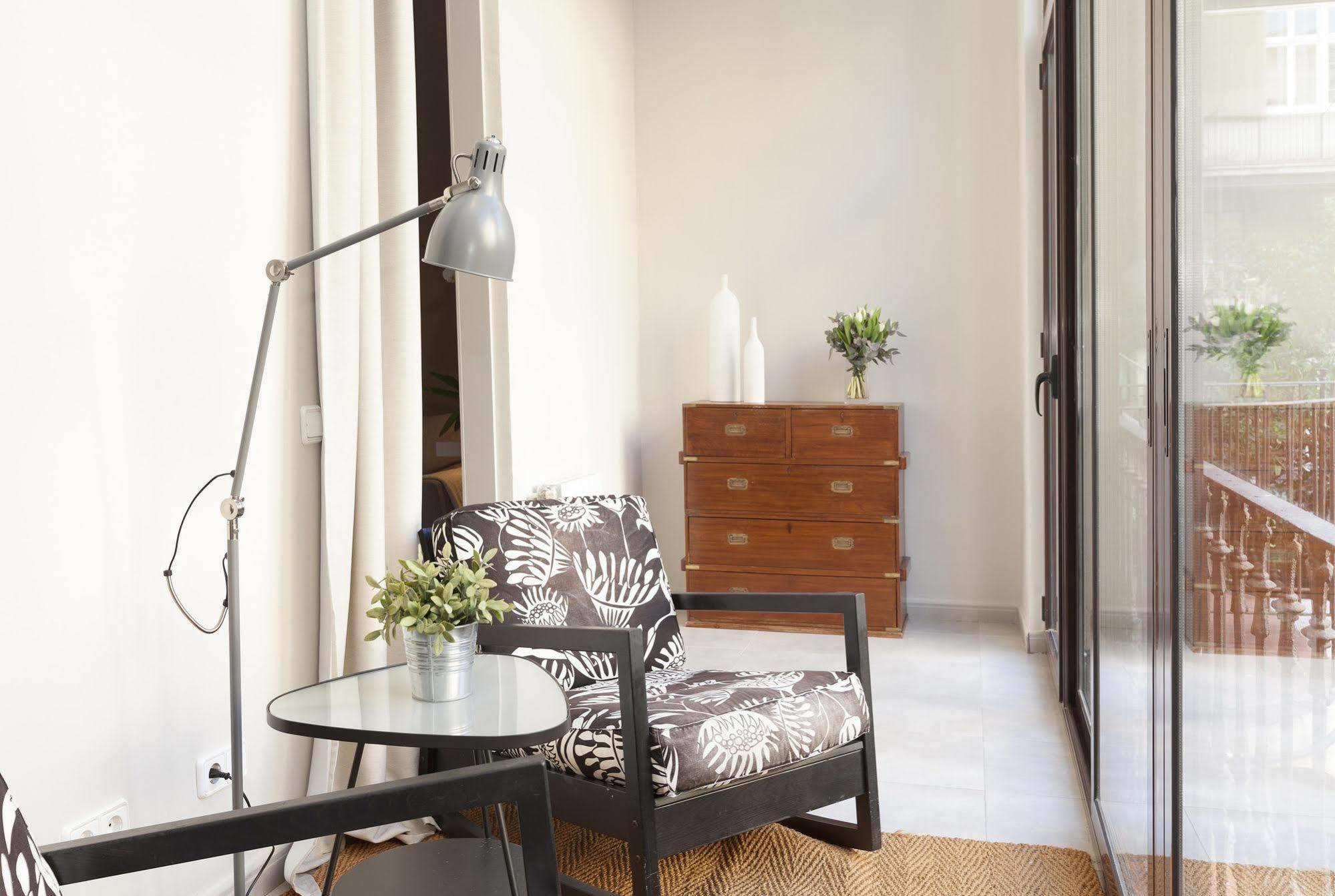 Easy Sleep Gaudi Terrace Apartamento Barcelona Exterior foto