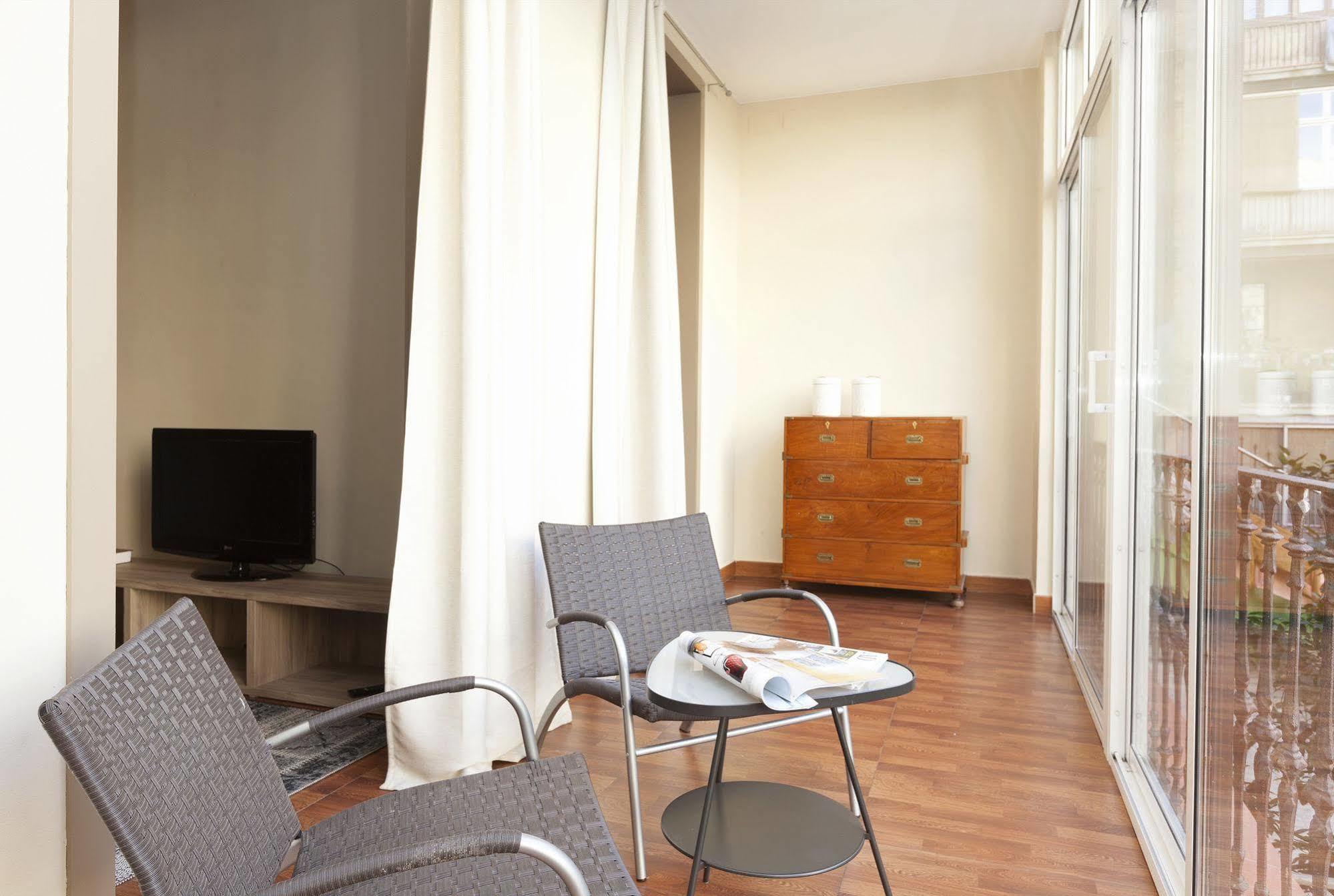 Easy Sleep Gaudi Terrace Apartamento Barcelona Exterior foto
