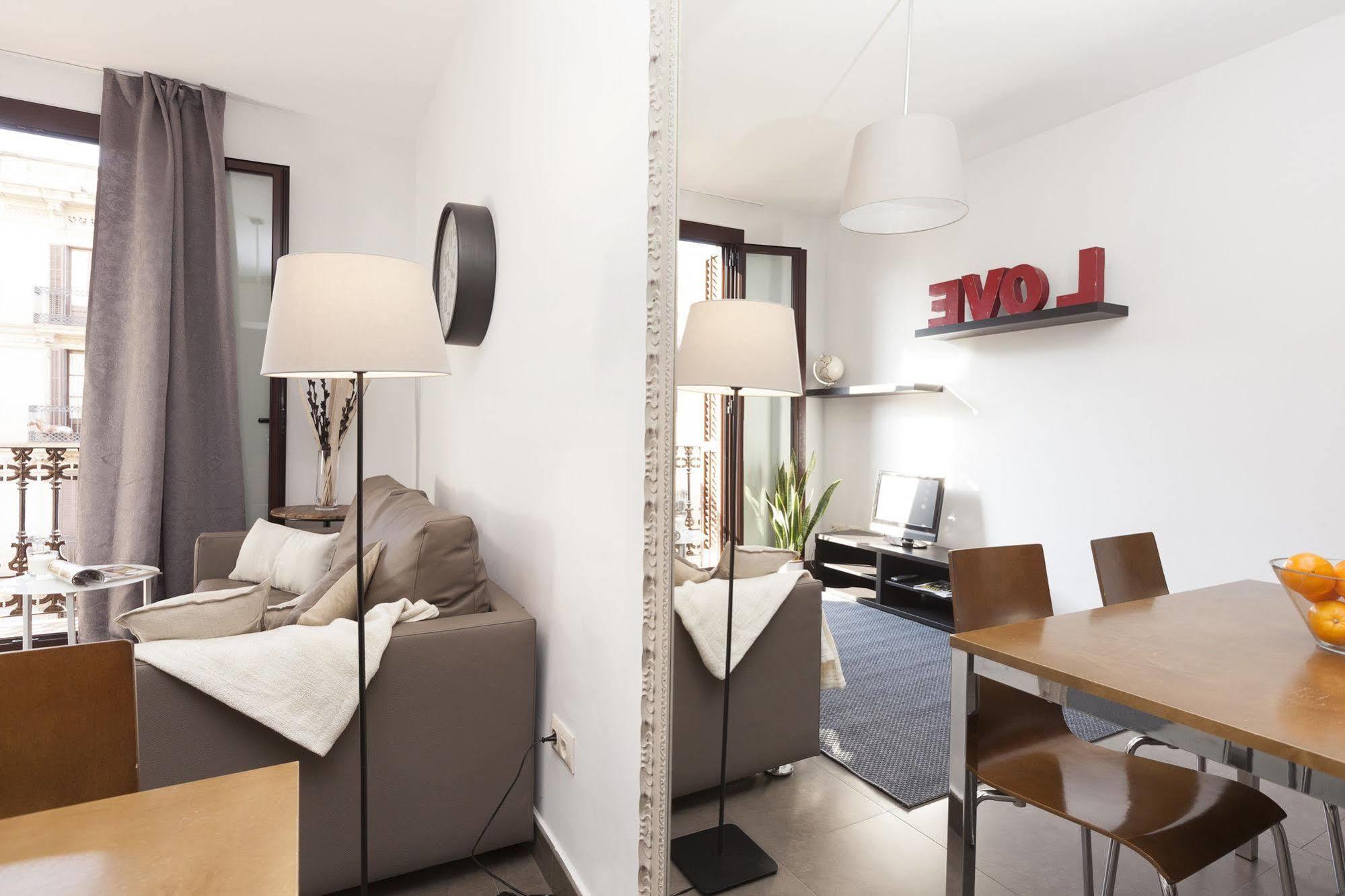 Easy Sleep Gaudi Terrace Apartamento Barcelona Exterior foto